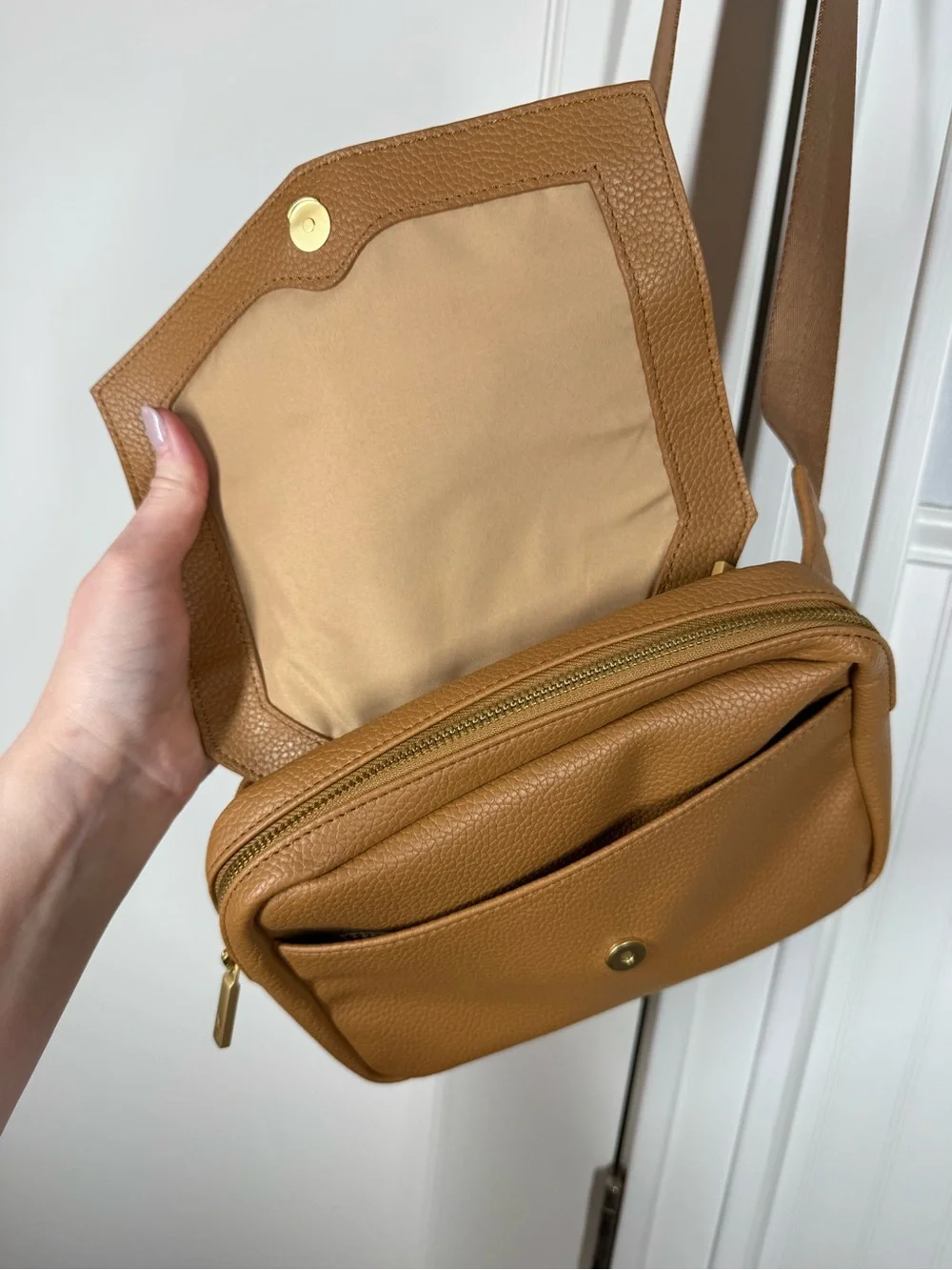Freshly Picked Classic Fanny Pack bum bag Park Sling bag In Toffee brown diaper